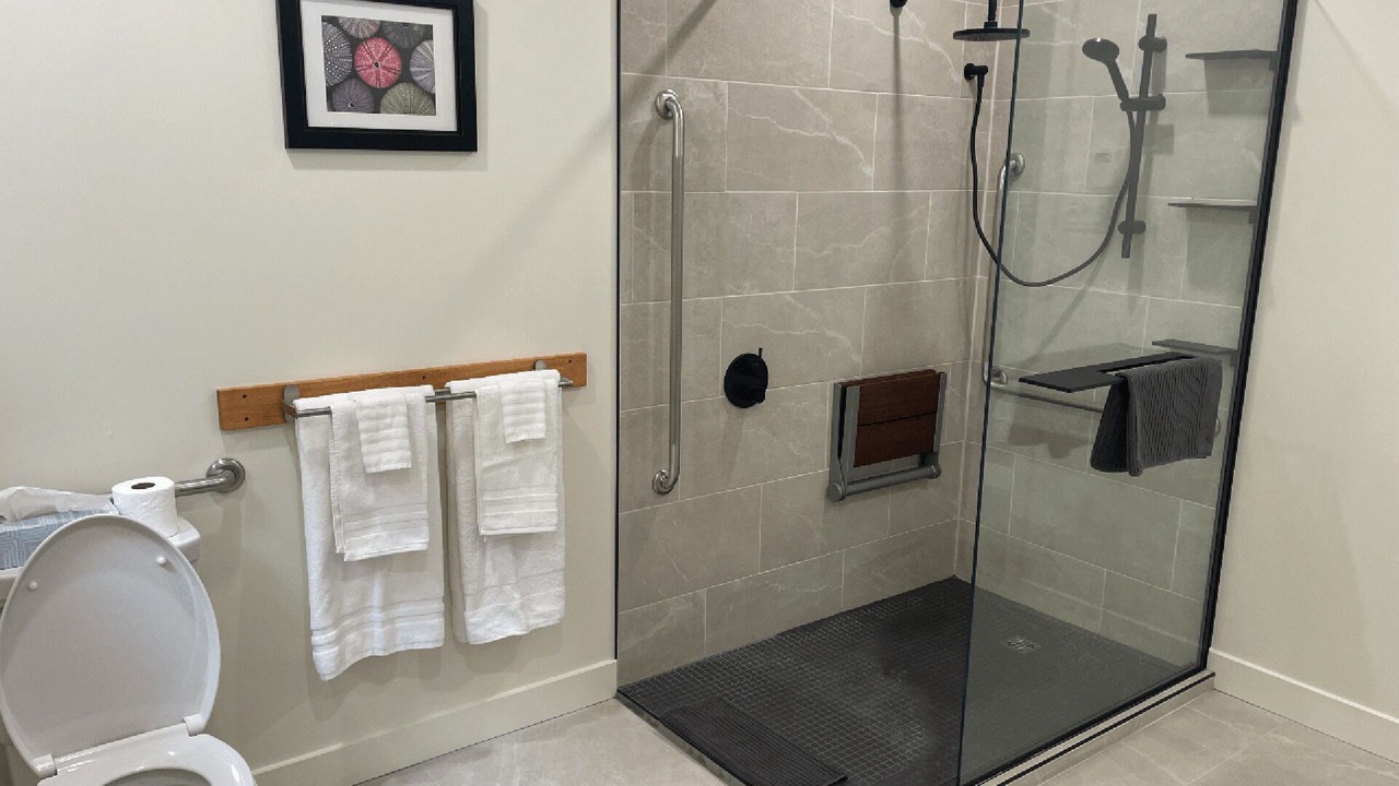 Photo of Bathroom in Chertsey