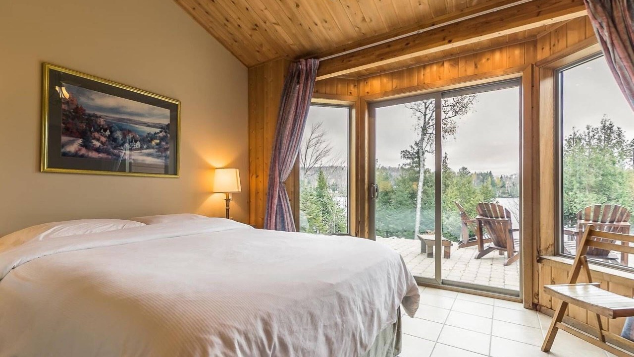 Photo of Bedroom in Chertsey