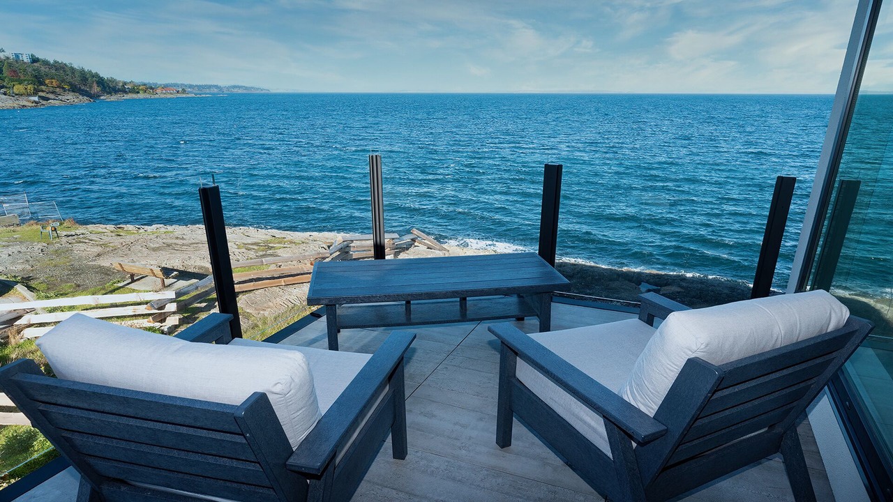 Photo of Patio Balcony in Saanich East