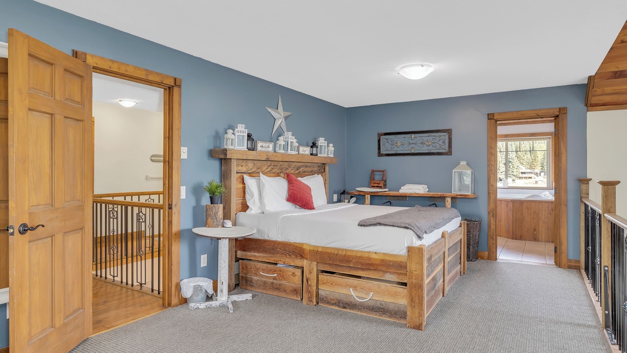 Photo of Bedroom in Shannon Lake