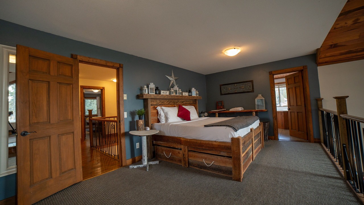 Photo of Bedroom in Shannon Lake
