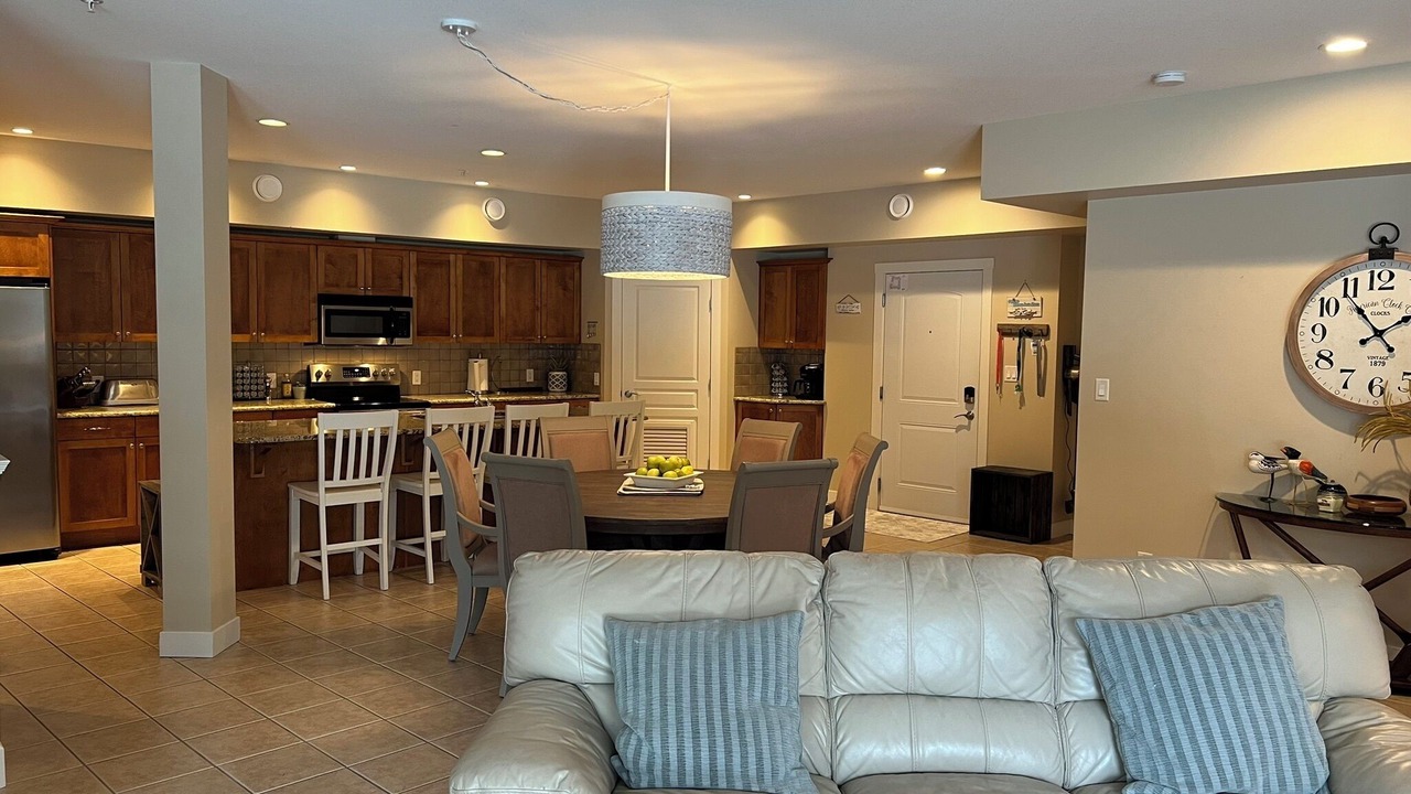 Photo of Bedroom in Sicamous