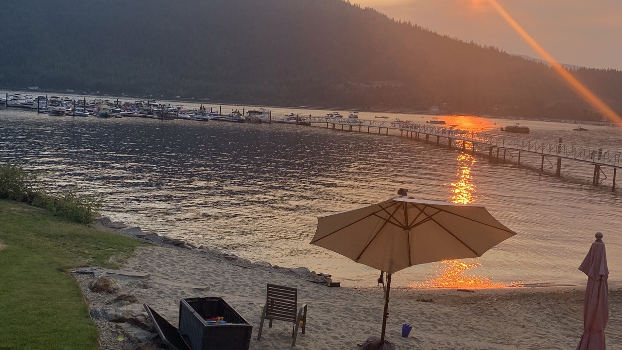 Photo of Others in Sicamous