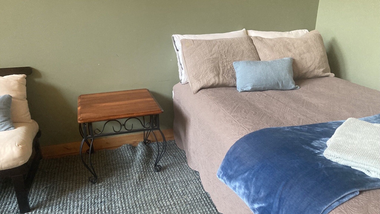 Photo of Bedroom in Juan de Fuca Electoral Area