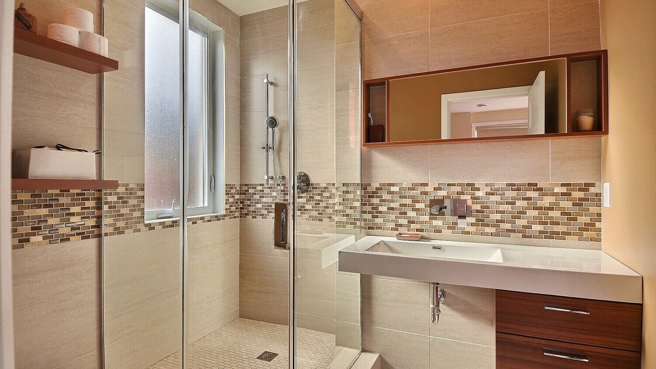 Photo of Bathroom in Sainte Genevieve