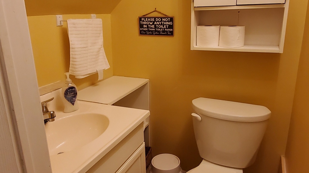 Photo of Bathroom in Lanark Highlands