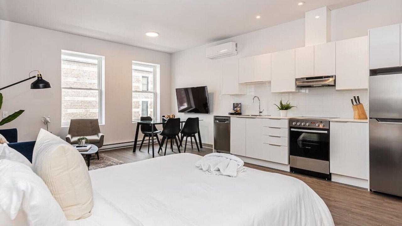 Photo of Bedroom in Plateau Mont Royal