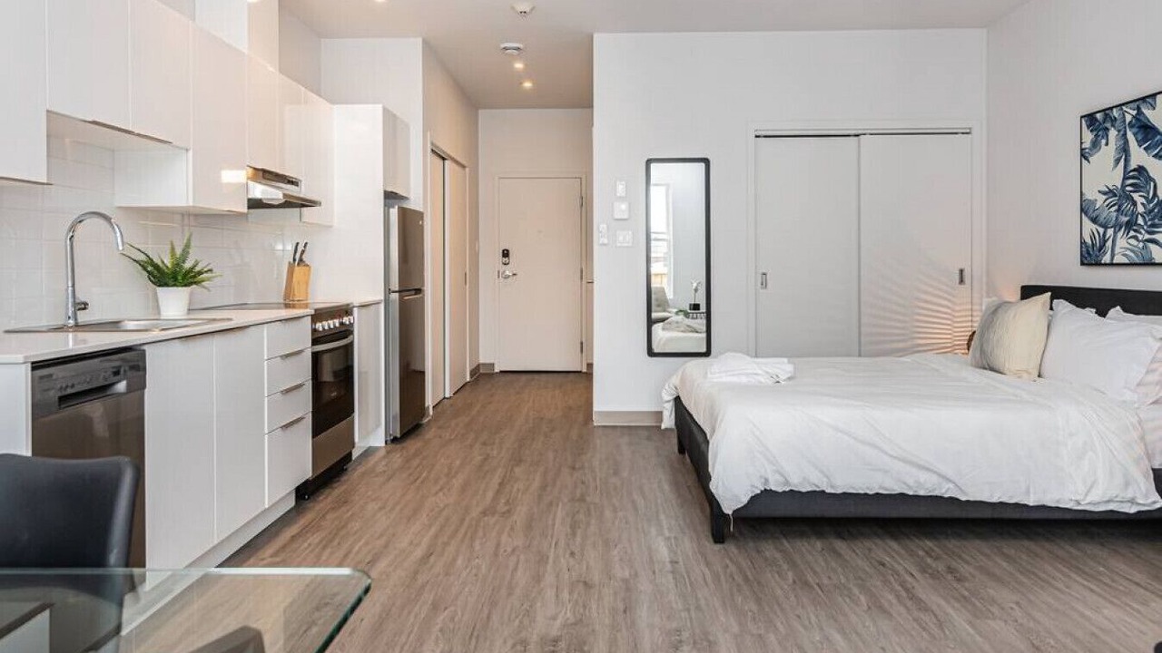 Photo of Bedroom in Plateau Mont Royal