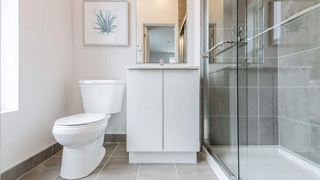 Photo of Bathroom in Plateau Mont Royal