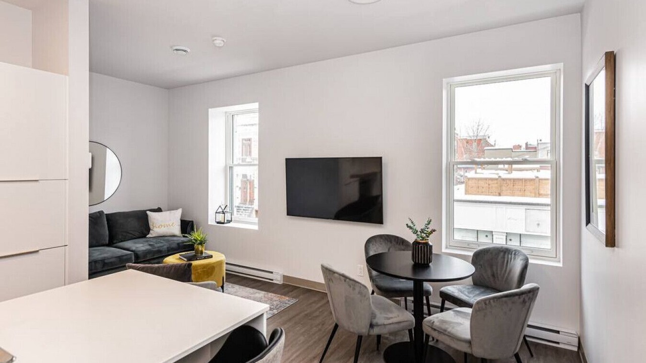 Photo of Livingroom in Plateau Mont Royal