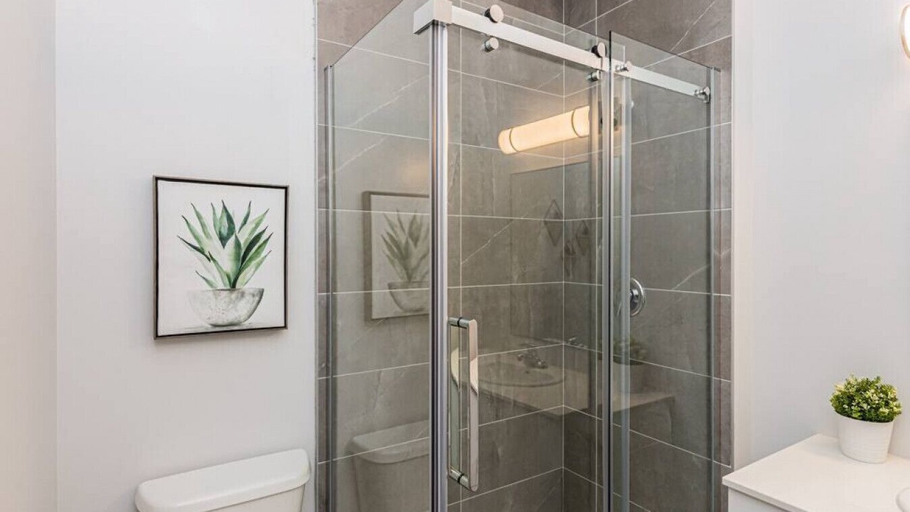 Photo of Bathroom in Plateau Mont Royal
