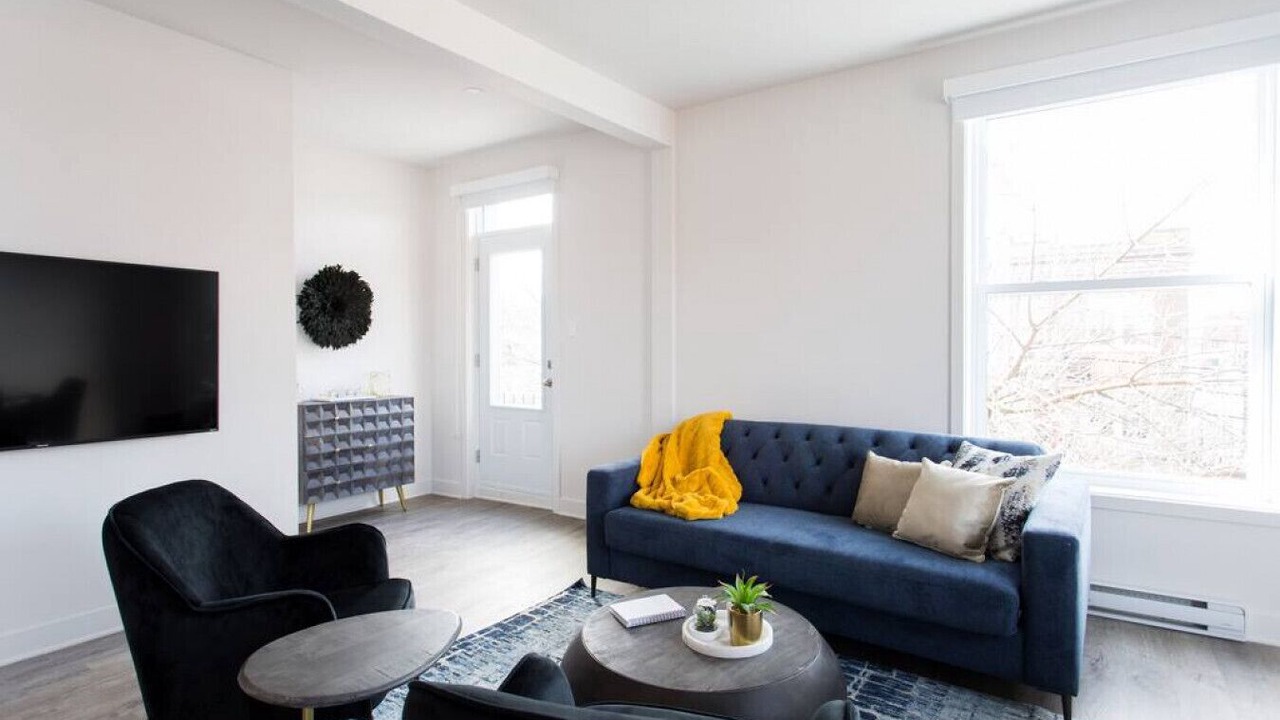 Photo of Livingroom in Mile End