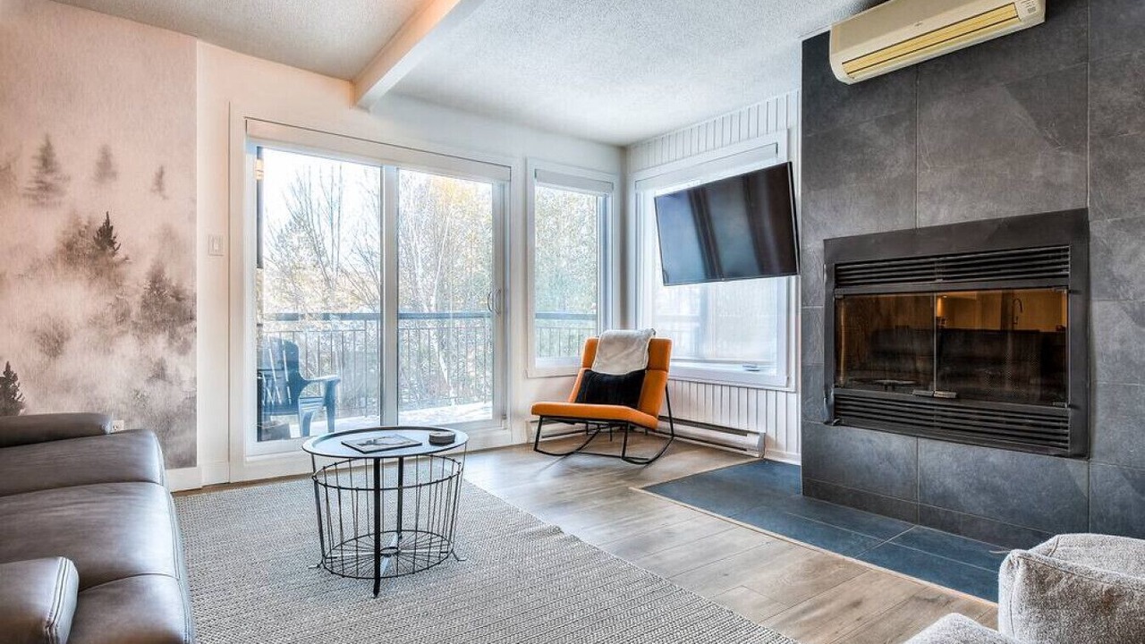 Photo of Livingroom in Mont-Tremblant