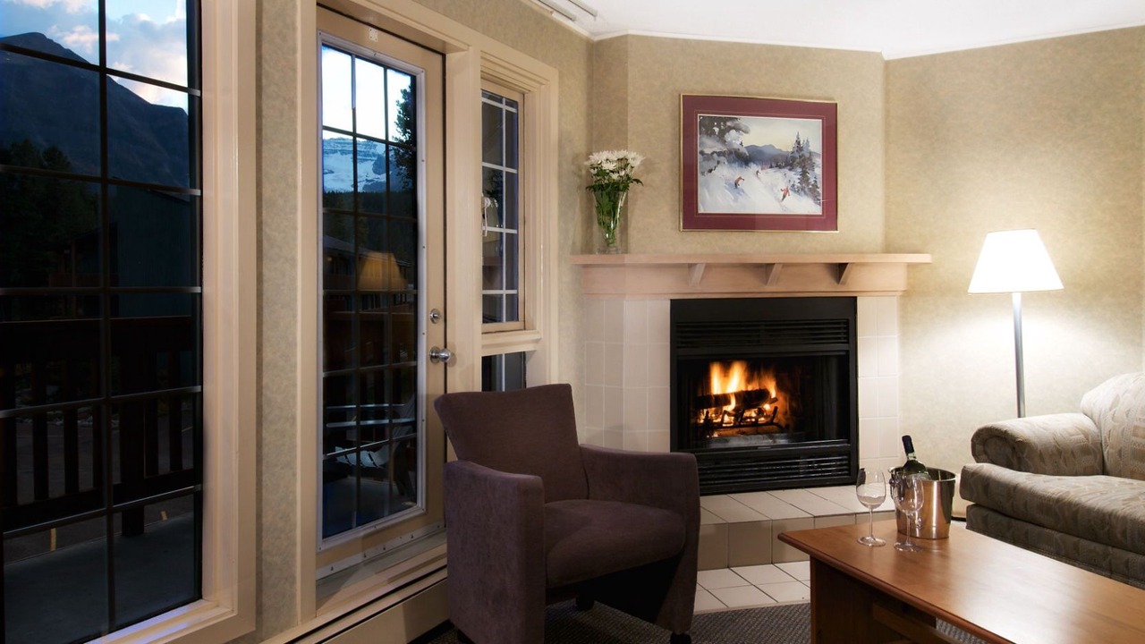 Photo of Livingroom in Lake Louise