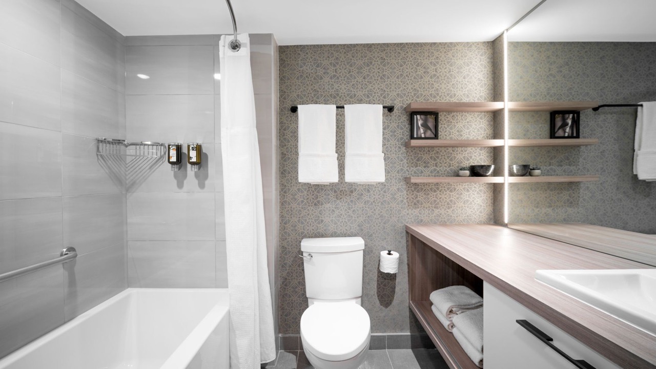 Photo of Bathroom in Lake Louise