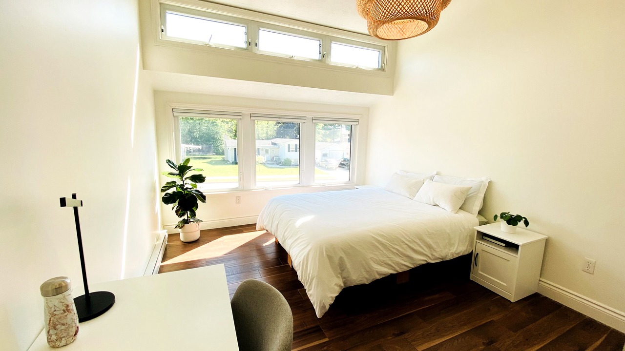 Photo of Bedroom in Kincardine