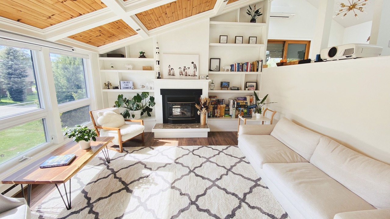 Photo of Livingroom in Kincardine