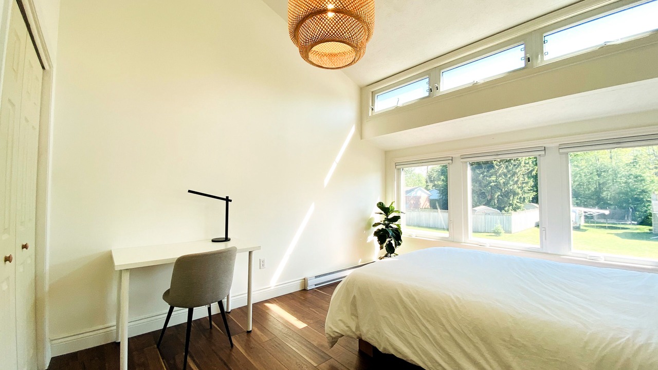 Photo of Bedroom in Kincardine