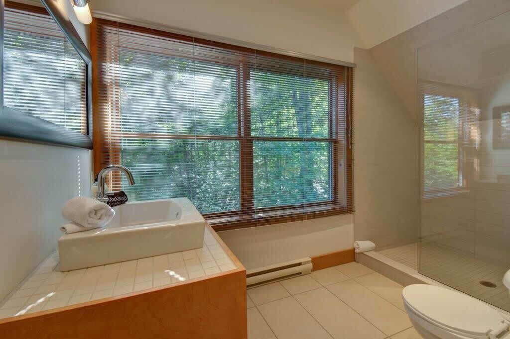 Photo of Bathroom in Lac Superieur Village