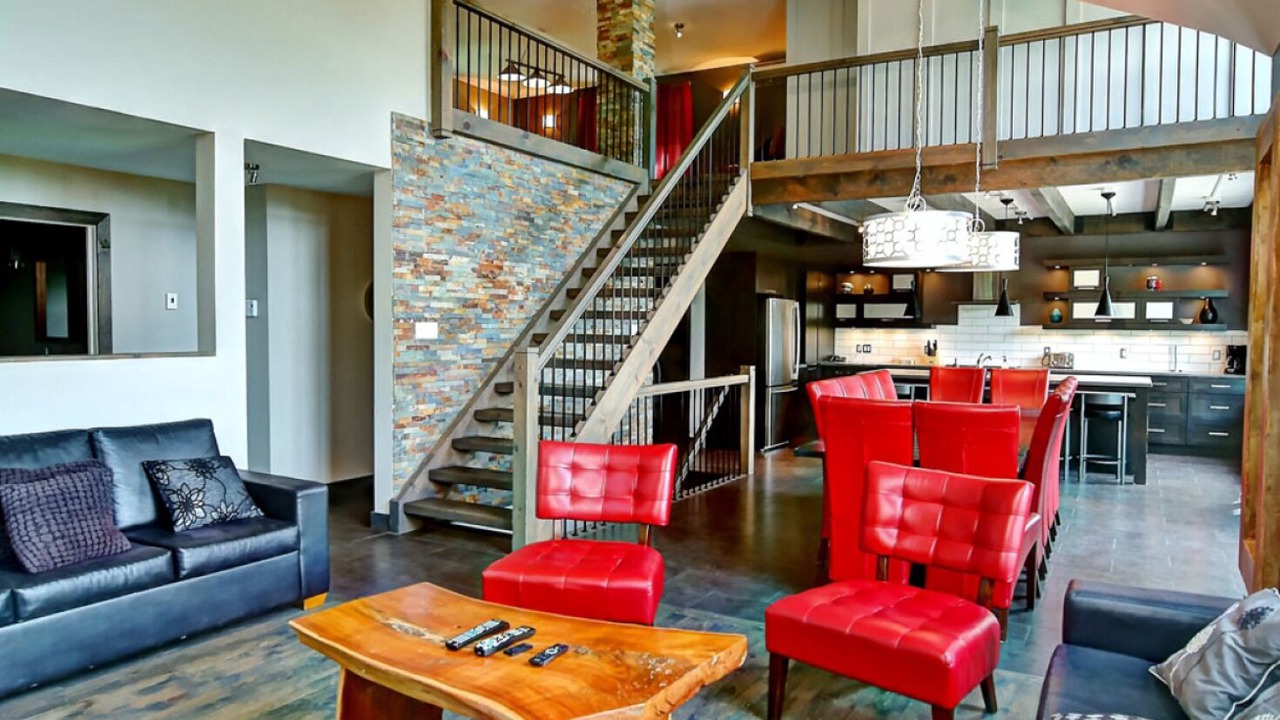 Photo of Livingroom in Stoneham