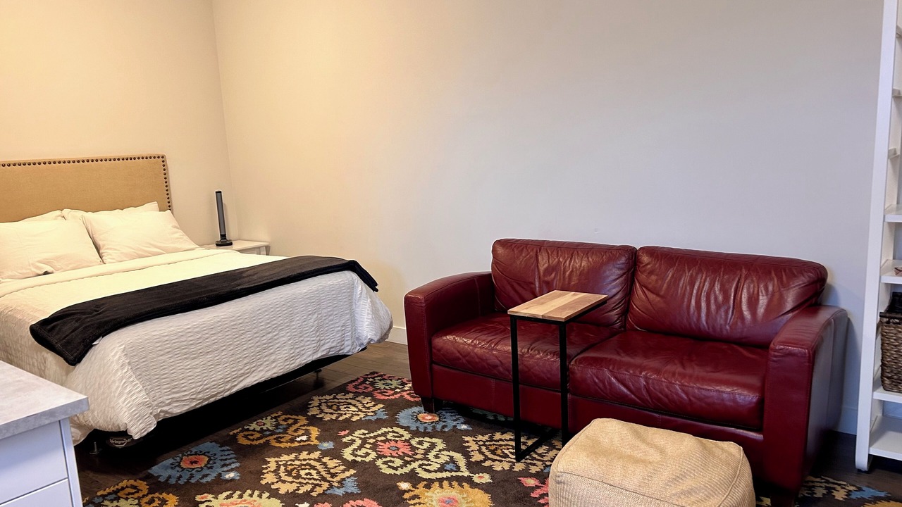 Photo of Bedroom in South Central