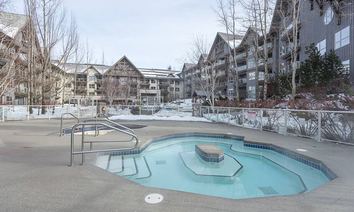 Photo of Outdoor in Upper Village