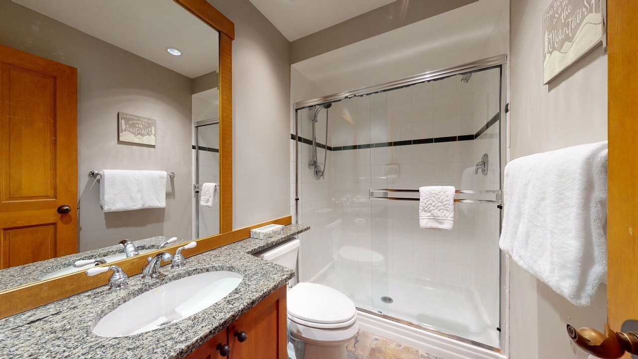 Photo of Bathroom in Upper Village