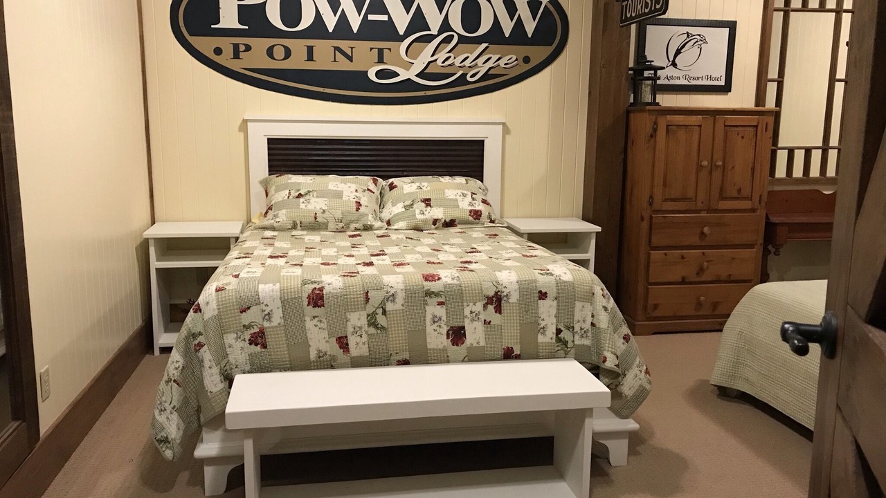 Photo of Bedroom in Muskoka Lakes