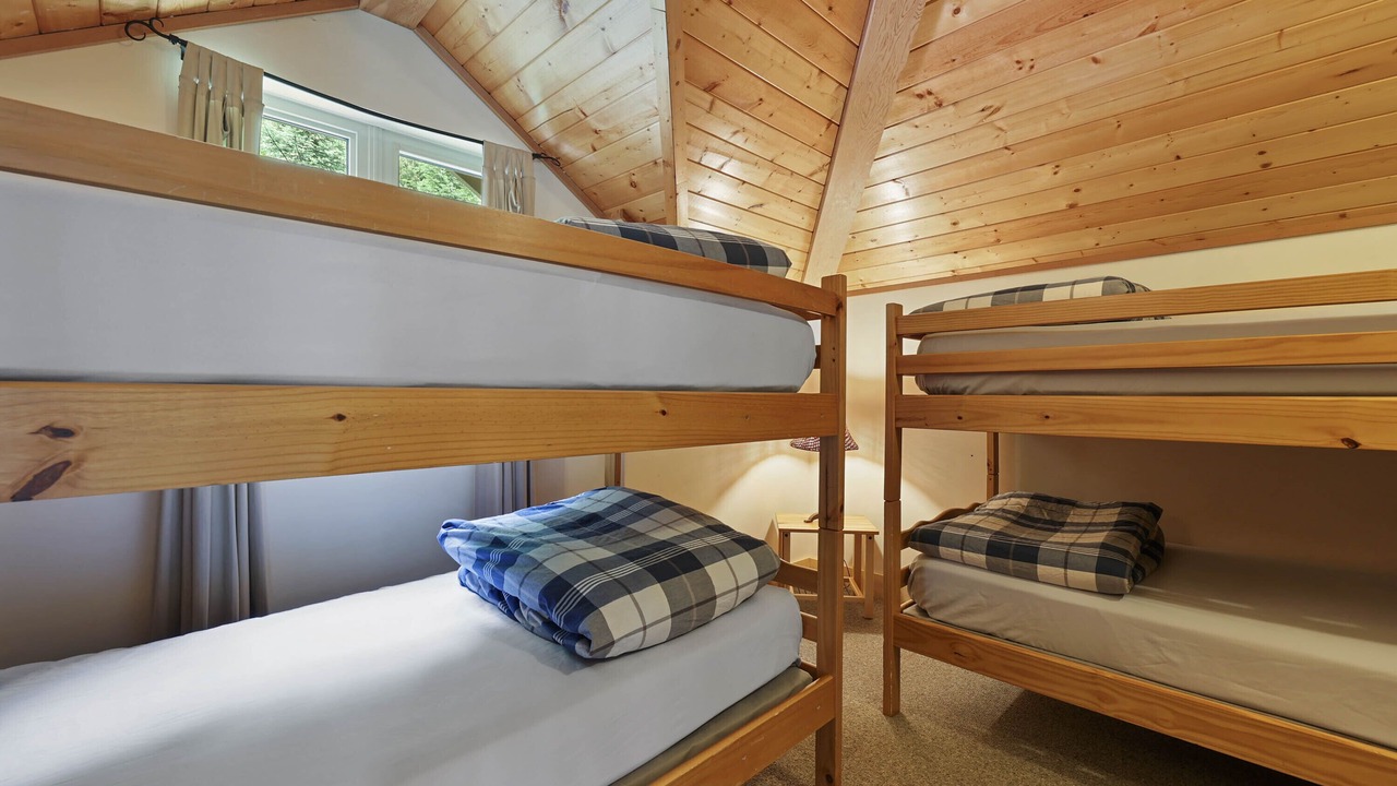 Photo of Bedroom in Sunburst Estates