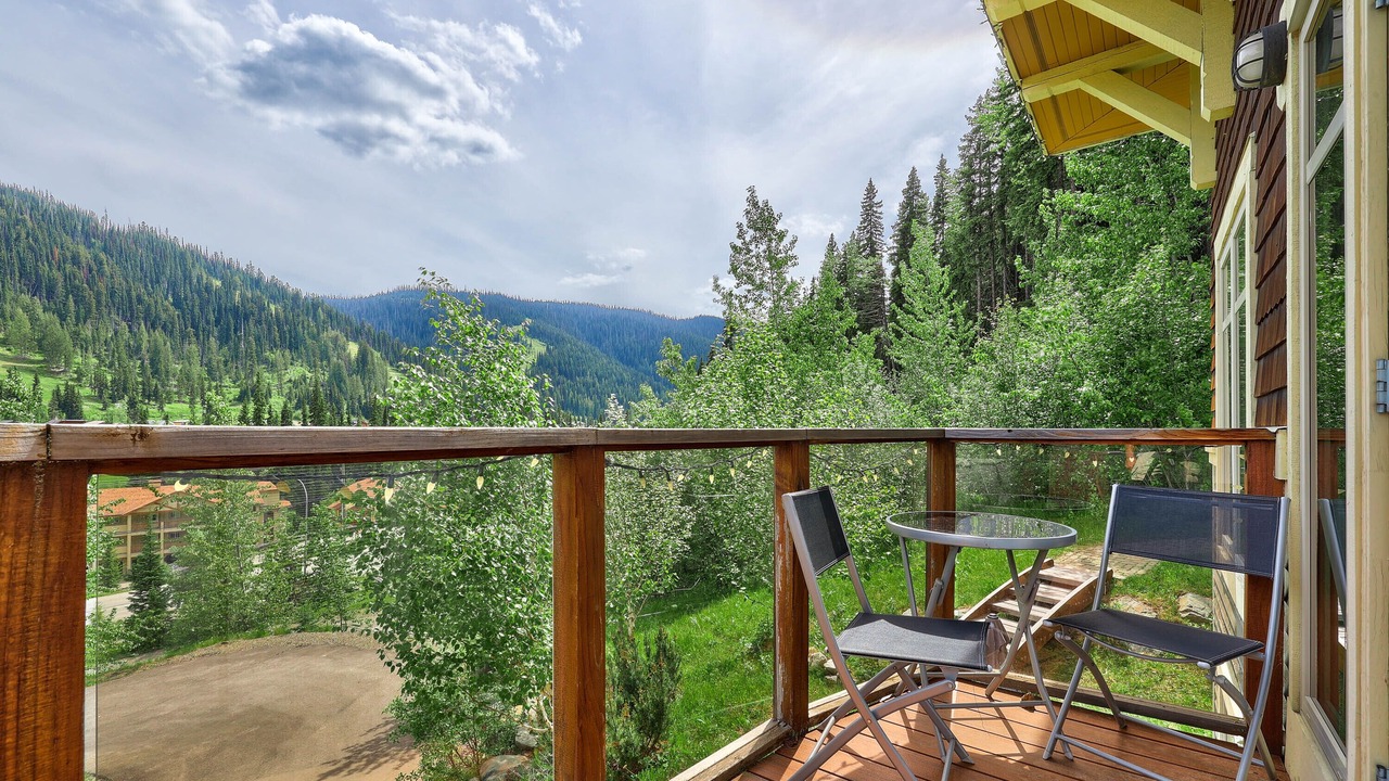 Photo of Patio Balcony in Sunburst Estates