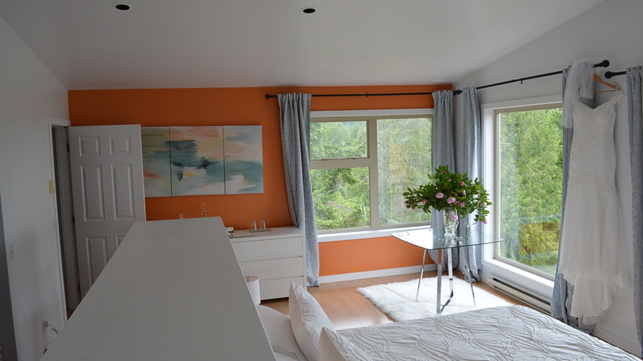 Photo of Bedroom in Salt Spring Island
