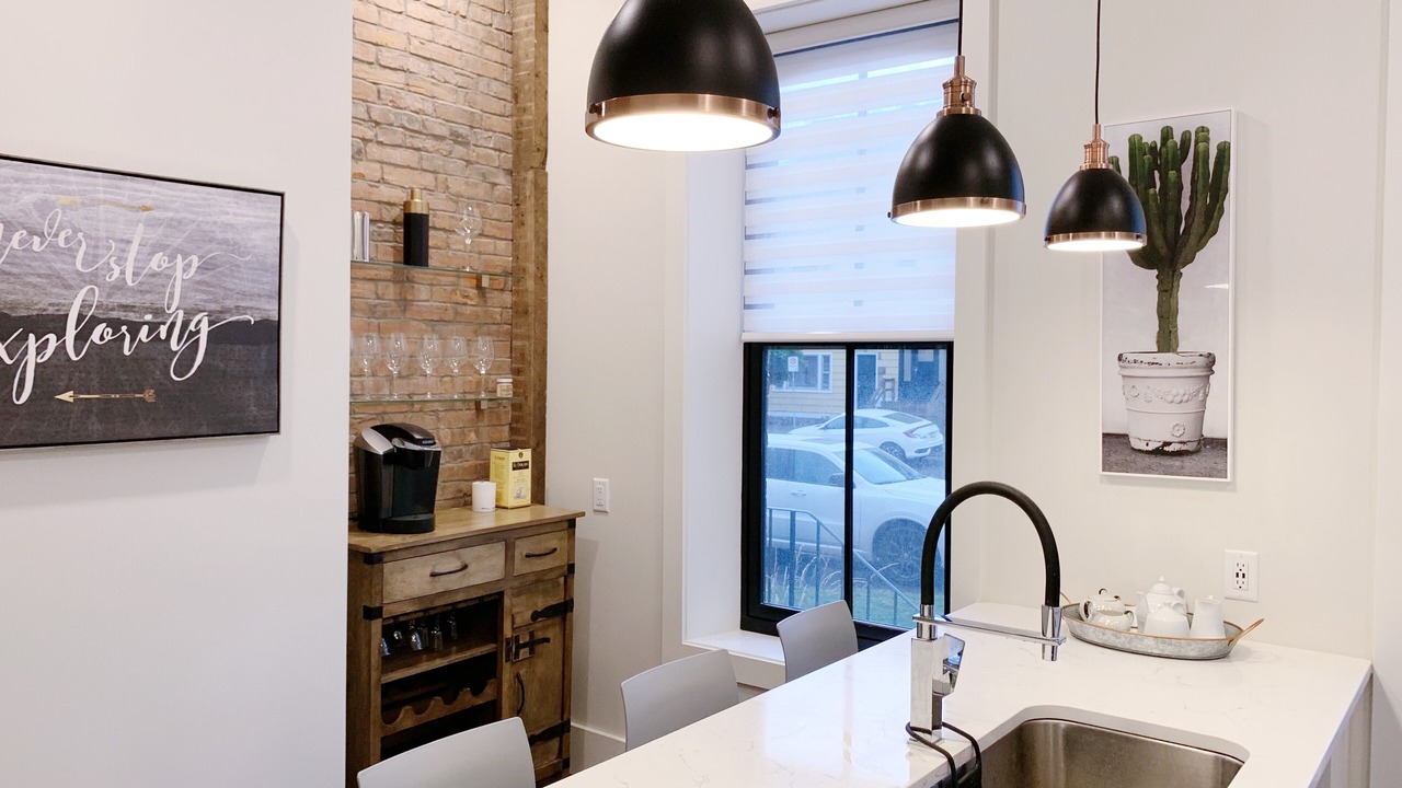 Photo of Kitchen in Queens Square