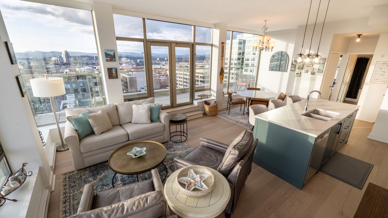 Photo of Livingroom in Downtown Victoria