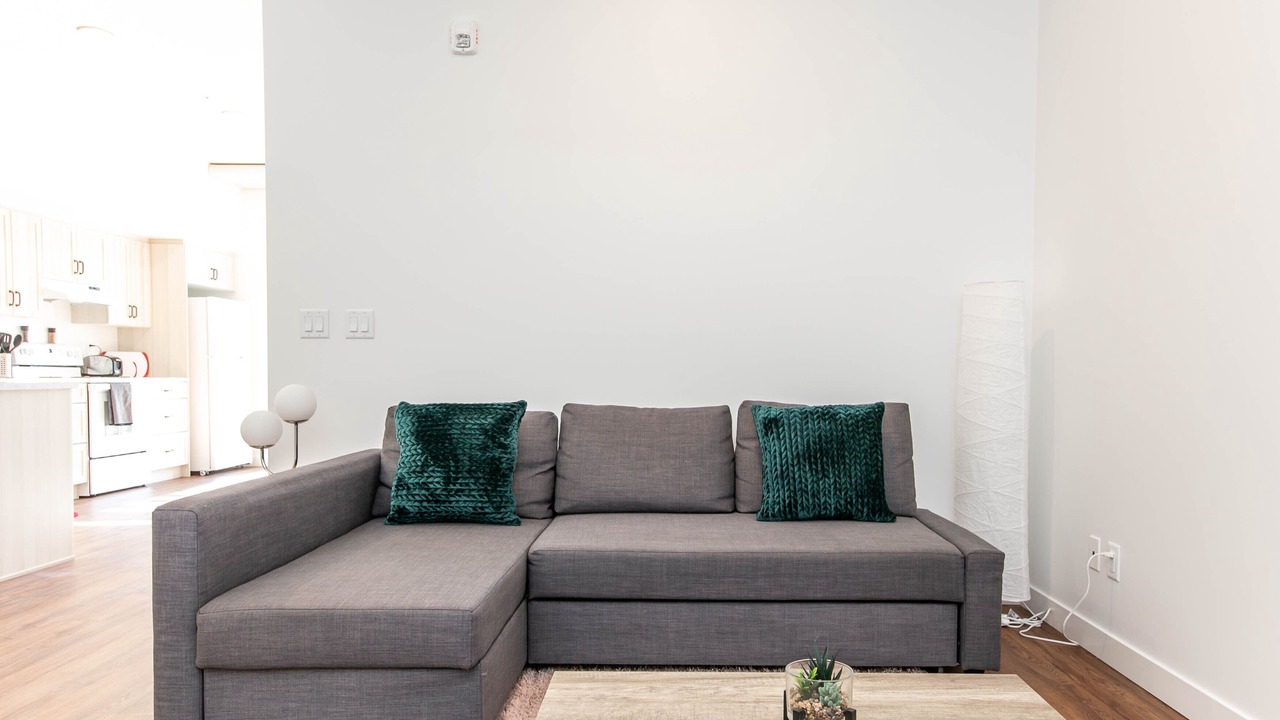 Photo of Livingroom in North Central Edmonton