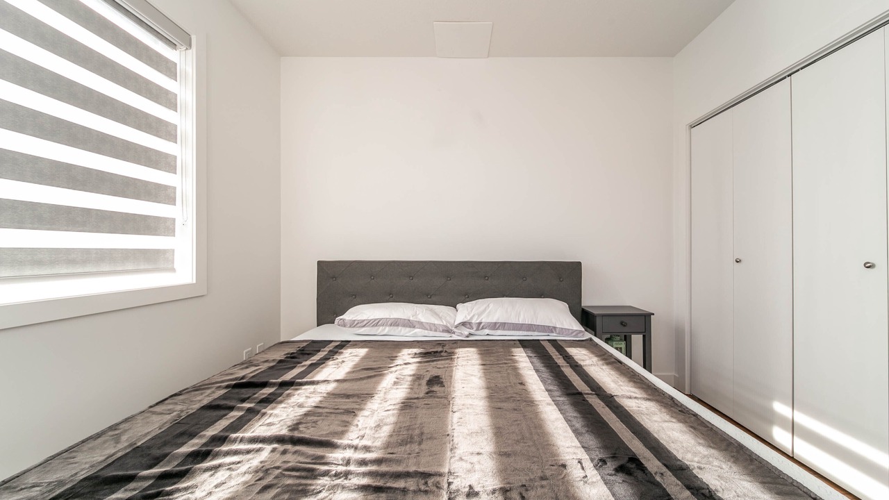 Photo of Bedroom in North Central Edmonton