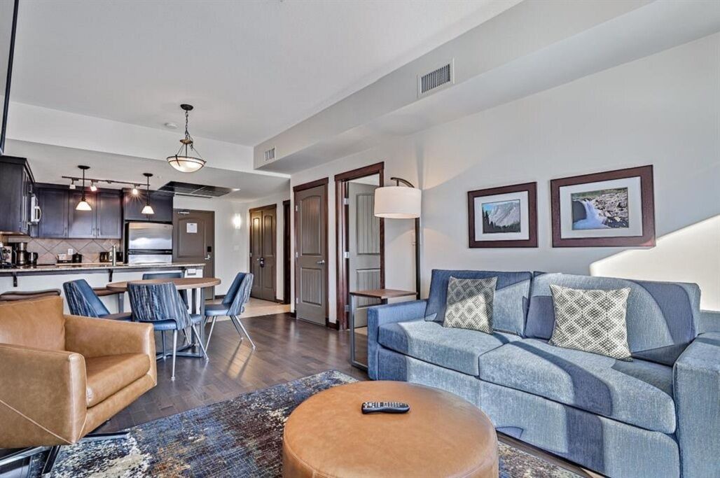 Photo of Livingroom in Cougar Creek
