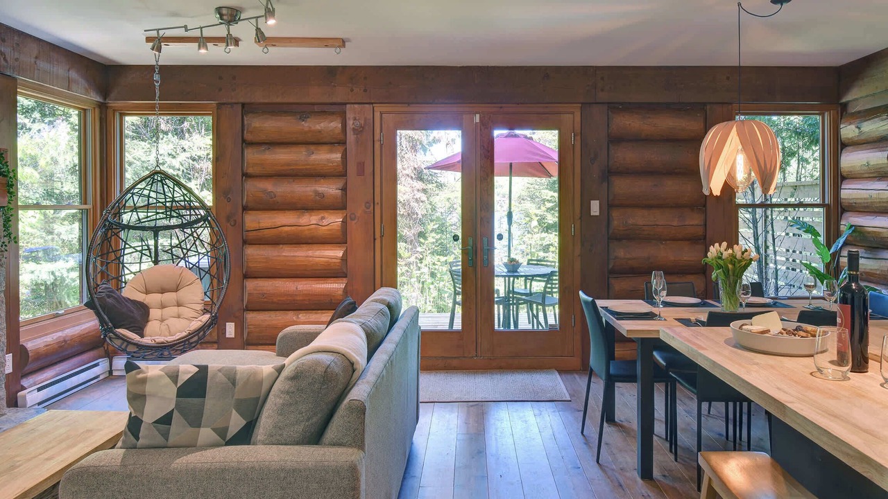 Photo of Livingroom in Lac Superieur Village