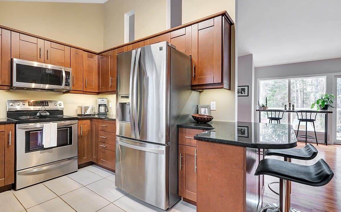 Photo of Kitchen in Les Collines-de-l'Outaouais Regional County Municipality