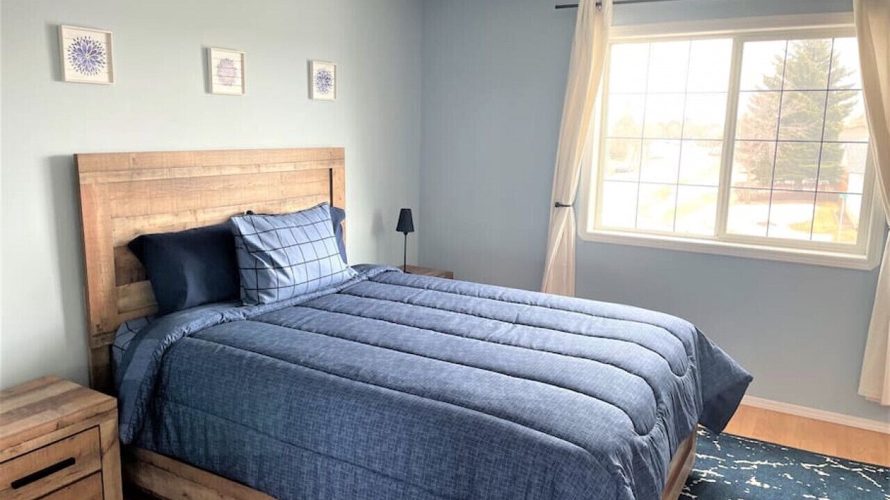 Photo of Bedroom in Camrose