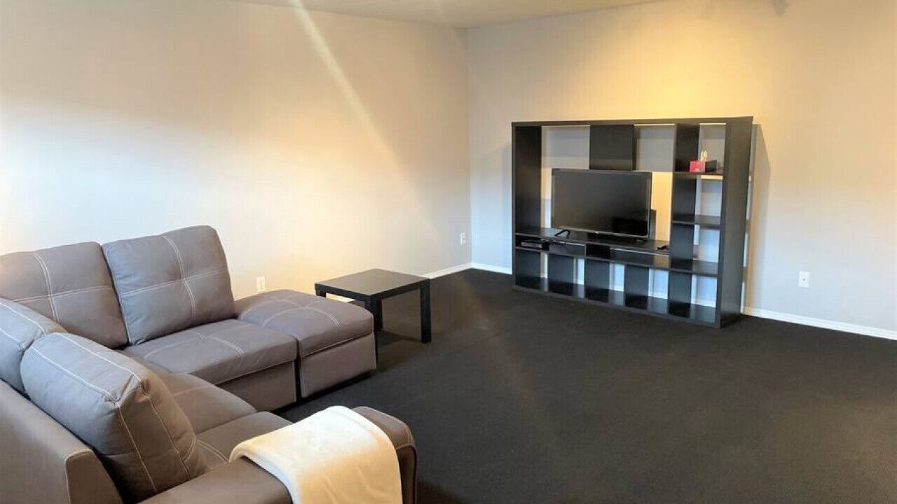 Photo of Livingroom in Camrose