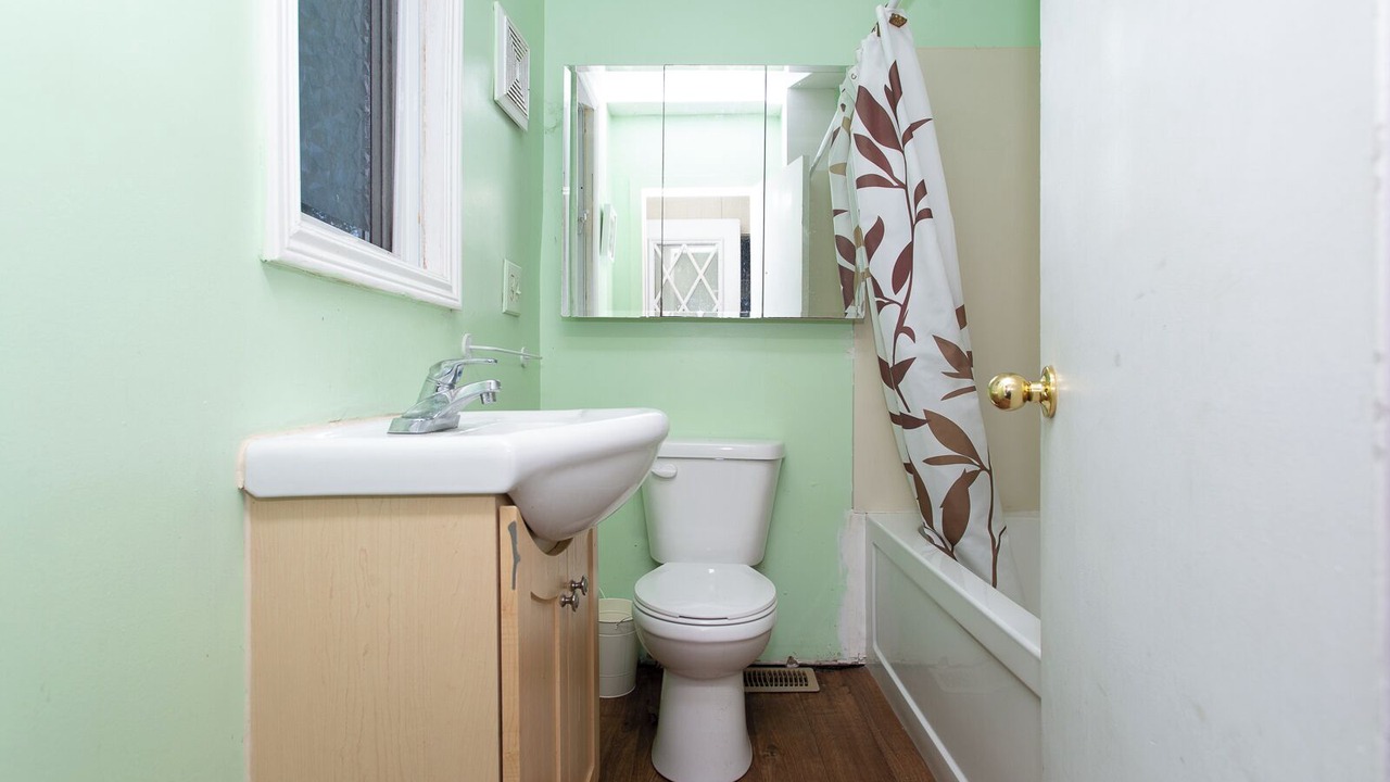 Photo of Bathroom in Kawartha Lakes