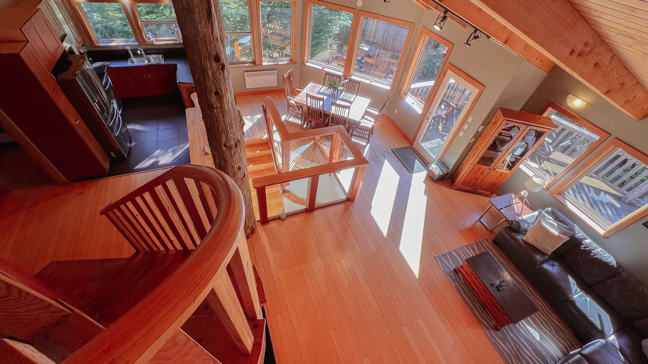 Photo of Livingroom in Tofino