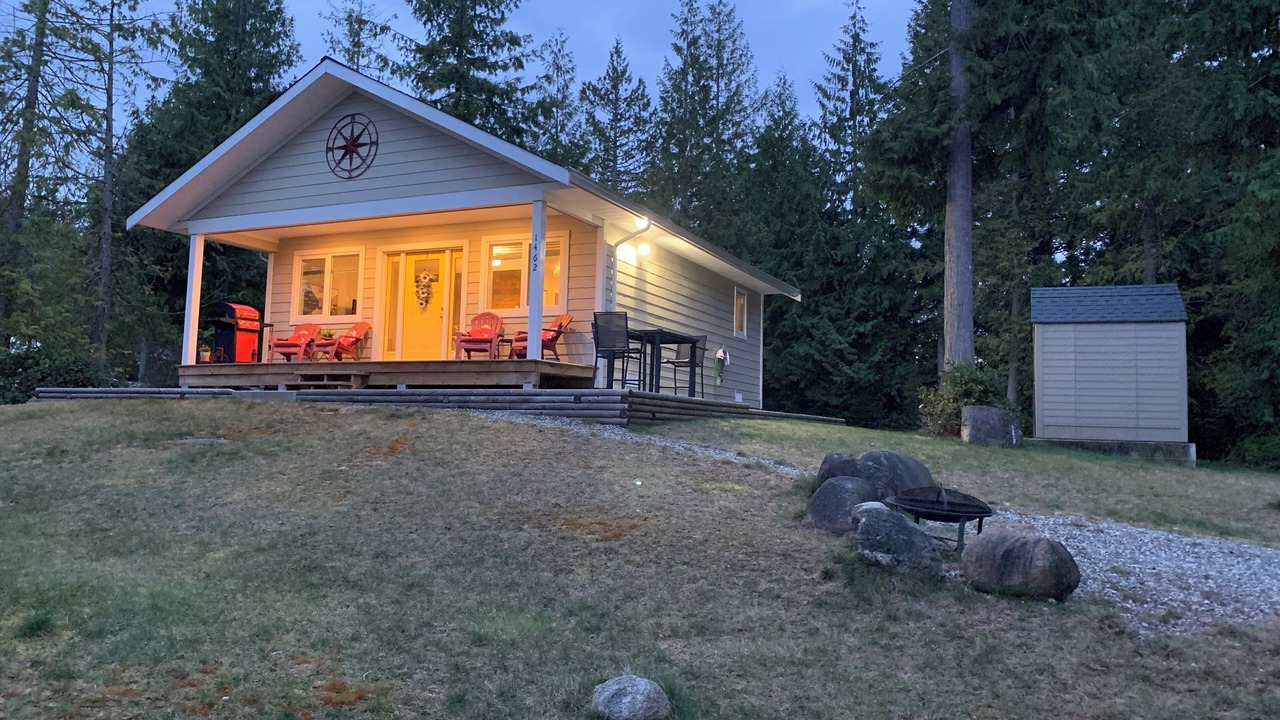 Photo of Outdoor in Gibsons