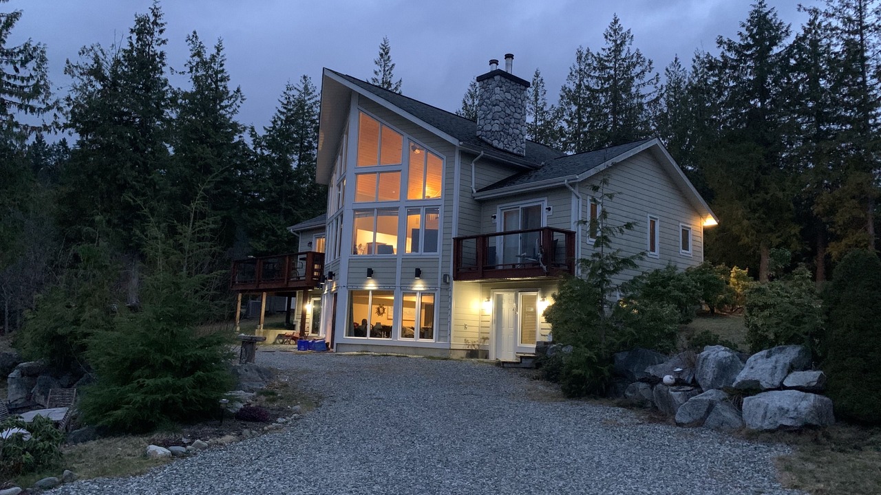 Photo of Others in Gibsons