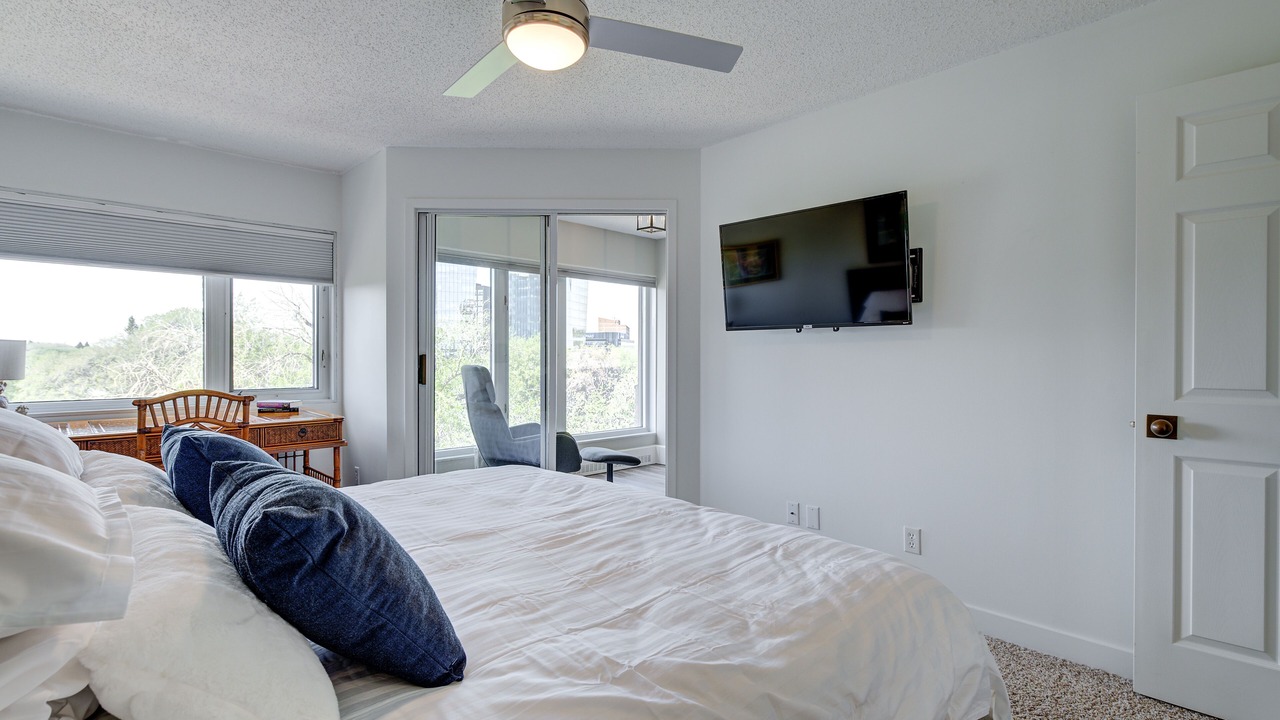 Photo of Bedroom in Saskatoon Downtown