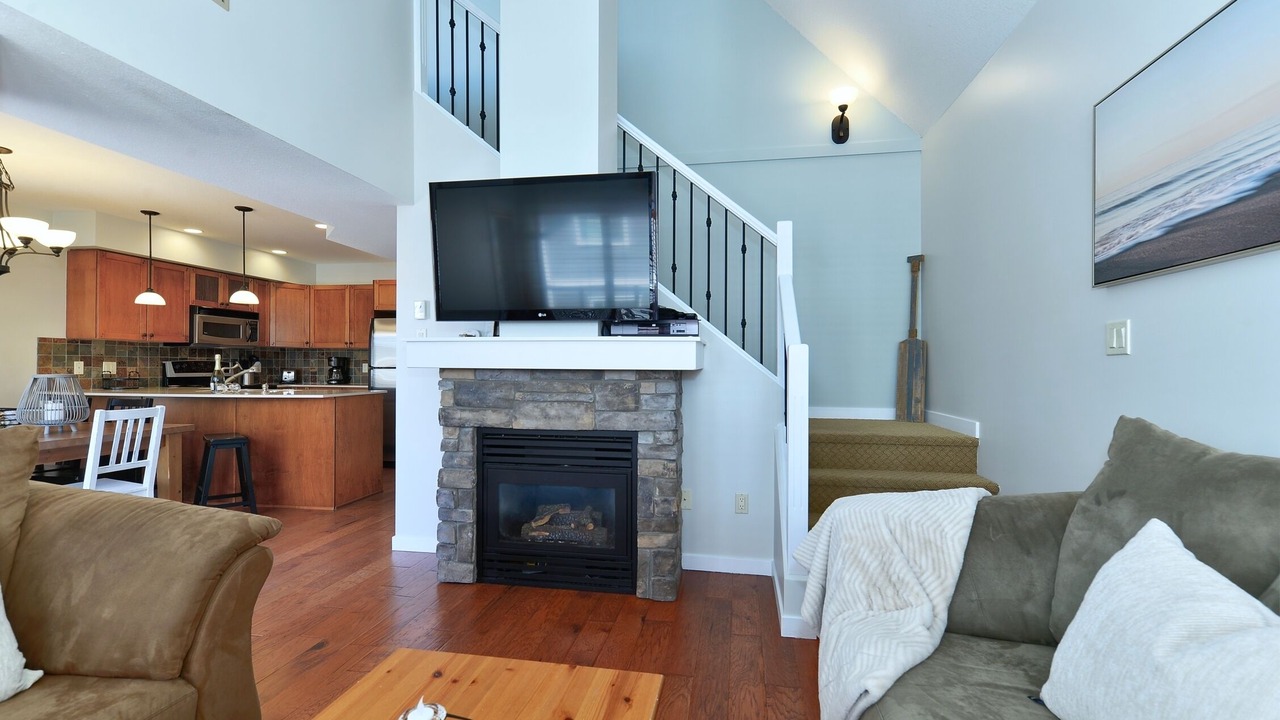Photo of Livingroom in Central Okanagan
