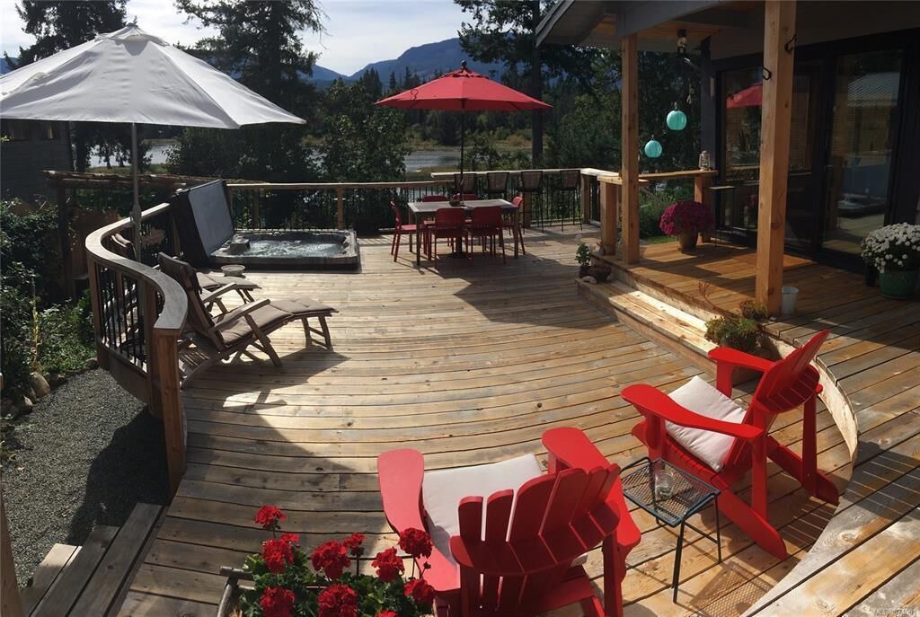 Photo of Outdoor in Fanny Bay