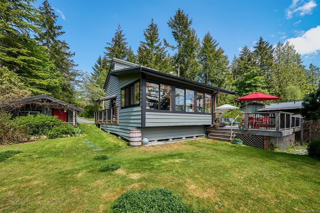 Photo of Outdoor in Fanny Bay