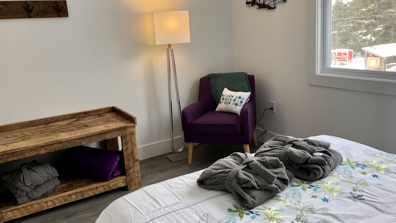 Photo of Bedroom in Lakeside