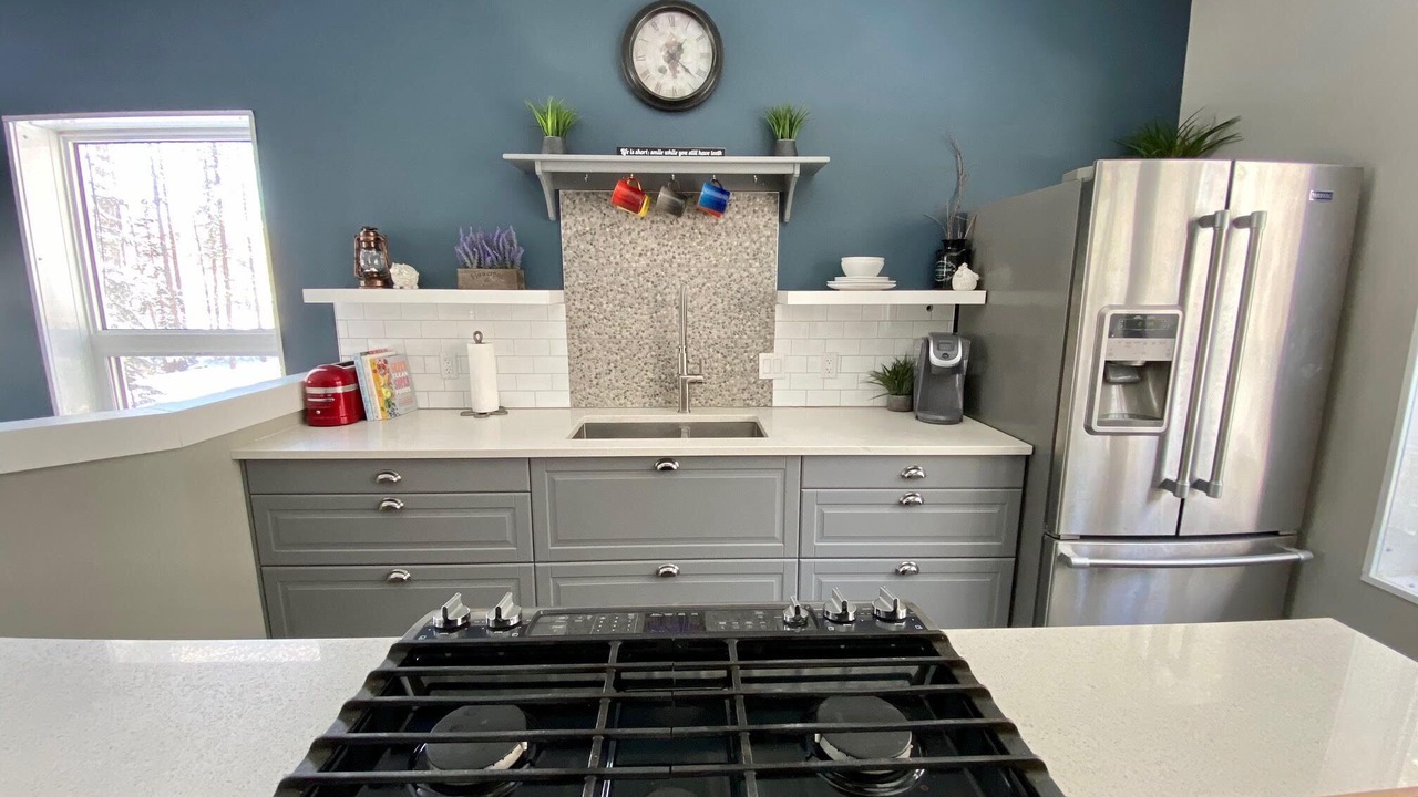 Photo of Kitchen in Bragg Creek
